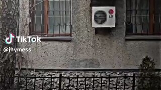 Yung di kapa handa sa edad mo