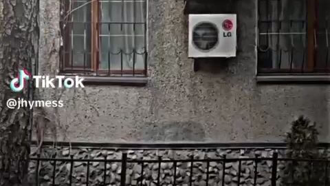 Yung di kapa handa sa edad mo
