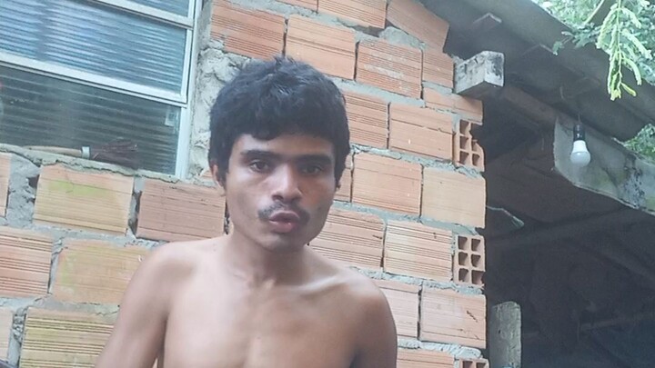 Iury Lee o Bruce Lee Brasileiro Treinando com Nunchaku