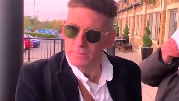 أكمل شعارات آرثر على الإطلاق! سارع بـ @ إخوانك وابدأوا بالهتاف الآن!!!