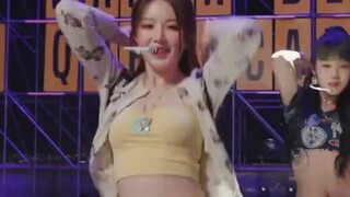 【GIDLE】Everyone on the rooftop takes on the QUEENCARD dance challenge!