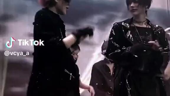 eh bagoyang dia🤭🤭🤭