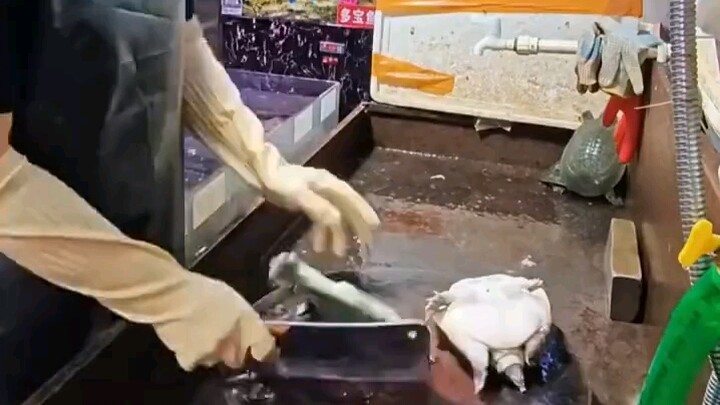 Vương Bát: Cho tôi đậu phộng