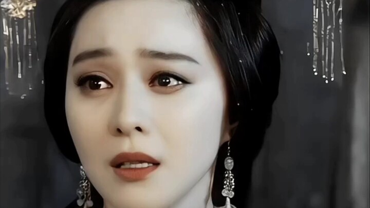 ยุคสมัยรุ่งเรือง งามประดับจิตใจ ยุคสมัยวุ่นวาย งามกลับกลายเป็นบาป