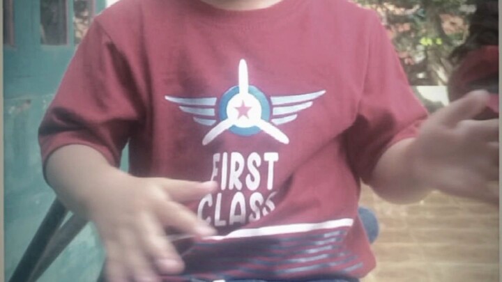 orang dewasa harus punya mental yang kuatkerana orang dewasa ponya beban yang banyak☺️