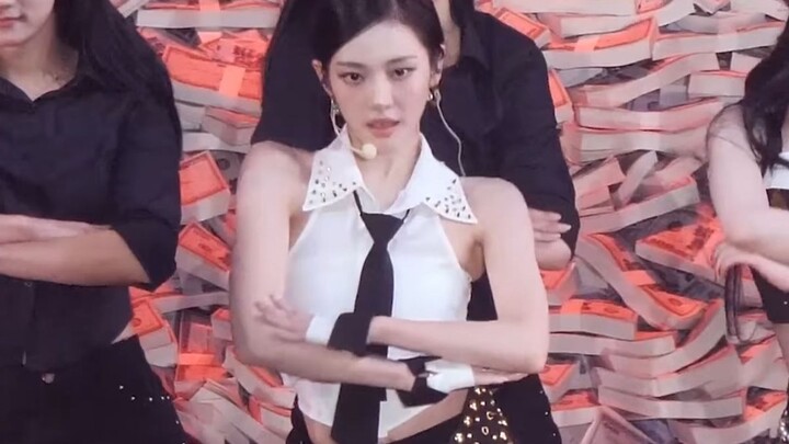 นิ่ง อี้จั๋ว ไลฟ์คาเมร่า | 250829 คอนเสิร์ตทัวร์ครั้งที่ 3 รอบโซล วันที่ 1 “Rich Man”