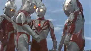 The Five Ultra Brothers resurrected Ultra Father and sacrificed "Ultraman Ace"