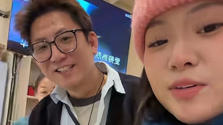 The ramen shop owner locked up one day, and the whole world found out.