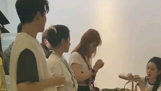 Houzi, you really make me cry. I want to give everything to Yezi!!