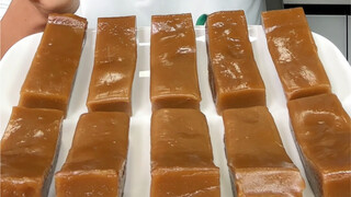 Sudah hampir Tahun Baru, saya masih lebih suka kue tahunan rasa kelapa ala Guangdong ini. Cara membu