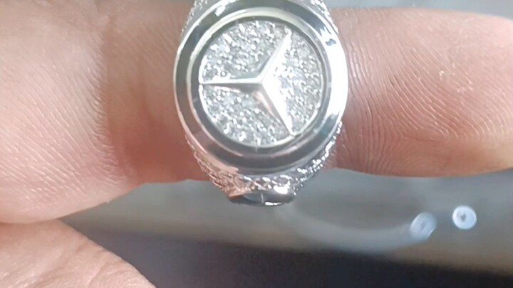 jewellry item