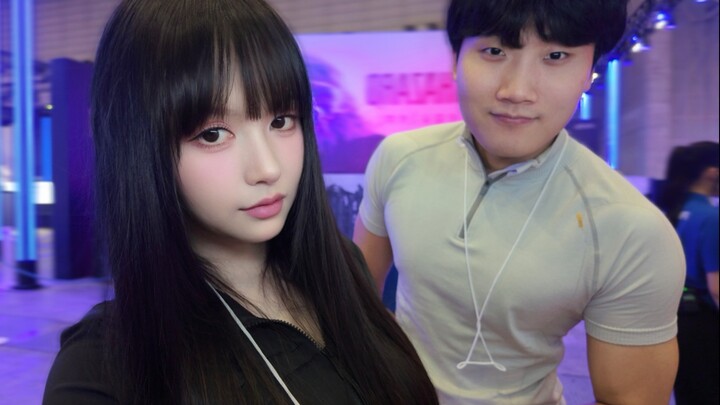 Absolutely don’t bring your husband to a gaming expo… All guys are the same!!