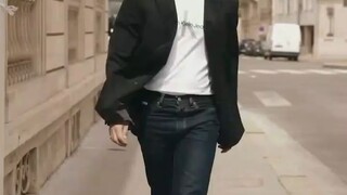 。
