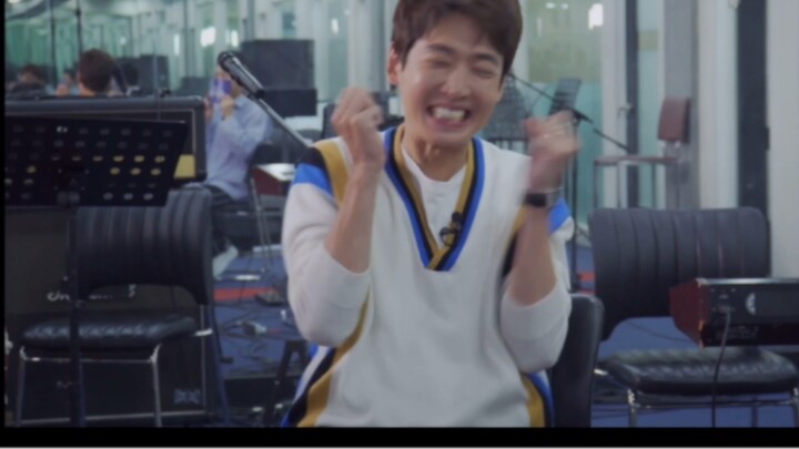 Otherwise, why do you think he is called Zheng Girl?