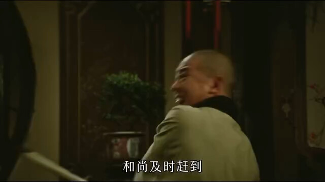 Di zaman sekarang, menikmati makanan dan minuman sudah semaunya; tapi saat menonton film lama lagi, 