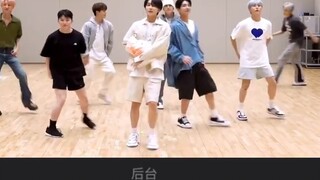 [Movement/Line Movement] SEVENTEEN _WORLD How many tricks can thirteen people do with 60 moves?