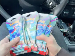 [Membongkar Kartu Istirahat Makan Siang PTCG] Membongkar Kartu Pokémon saat Istirahat Makan Siang 09