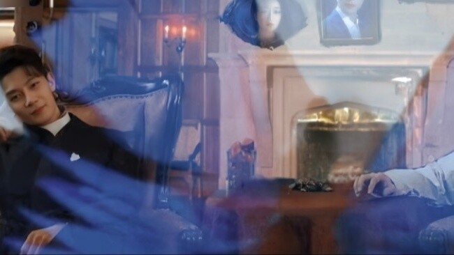 "Công tước Blue Butterfly" - "Bạn đã nghe nói đến cánh cửa thứ mười hai chưa?"