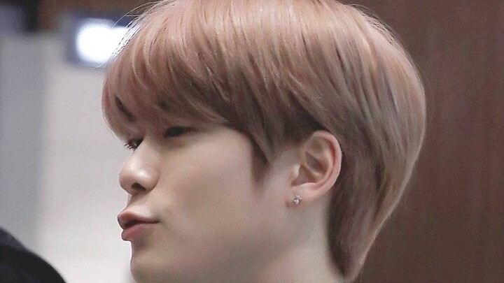 【Jung Jae-hyun】Cái nũng nịu của chú heo nhỏ, ai mà chịu nổi chứ!!!