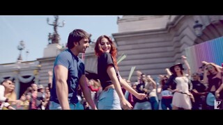 Nashe_Si_Chadh_Gayi_Song___Befikre___Ranveer_Singh%2C_Vaani_Kapoor___Arijit_Sing