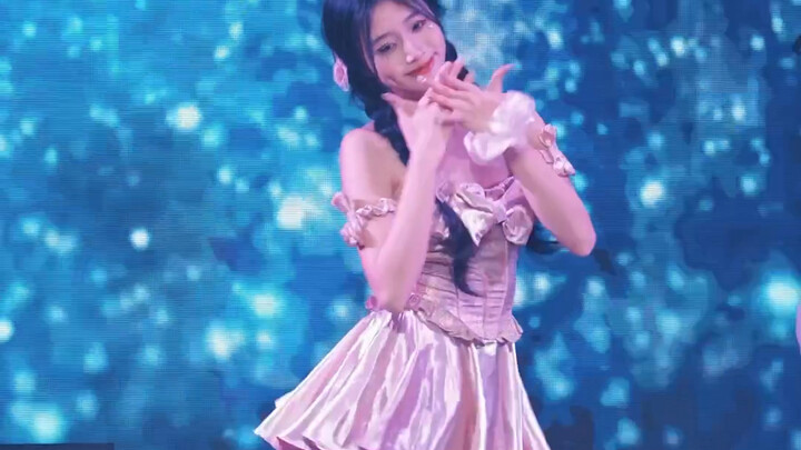 I wish everyone's dreams come true on the stage of Dreams Come True