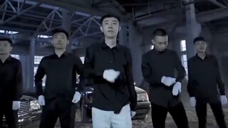 Qinghai goyang, tapi gravitasi