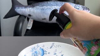 现代科技界难题，蚝油到底怎么倒？