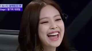 【BLACKPINK】Jennie做口哨的动作！好奶好奶好奶好奶好奶！太奶了！
