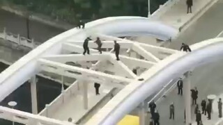 我玩和平精英都不敢这么跑