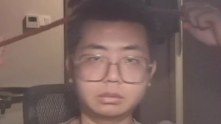 Does brushing strings like this feel dirty? Day five of head-scratching walnuts—finally managed to p