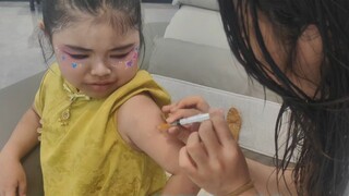 我们想着有阳光的方向前行，当翻过所有沟沟坎坎一定能感受它的暖～