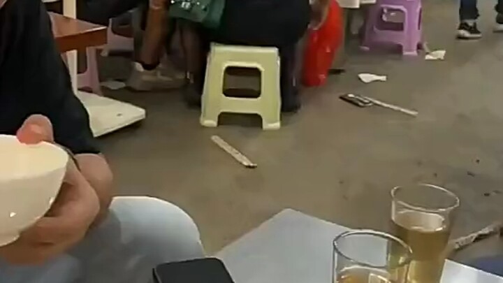 That young man is really strong!