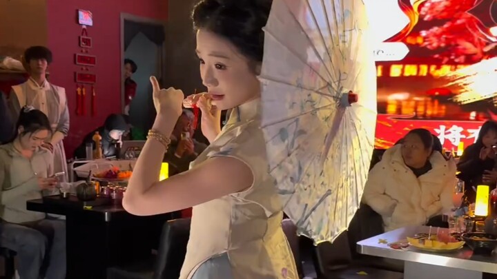 Ya Tuhan, ya Tuhan, sayang!! Lagu ‘Penyayang’ kamu ini, nggak peduli berapa kali aku nonton tetap aj