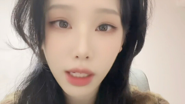 ชาวอนิเมะทุกคน ช่วยเป็นคนปกติกันหน่อยได้ไหม?