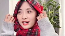 Shen Yue, apakah kamu yakin ini Little Red Riding Hood dan bukan gaya pedesaan?