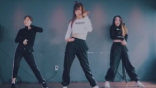 ITZY - Dalla Dalla Cover Tarian｜Dance Cover Oleh WAY