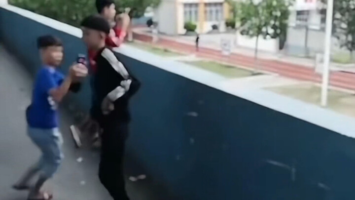 The energetic young man is still here, but the camera operator is gone.