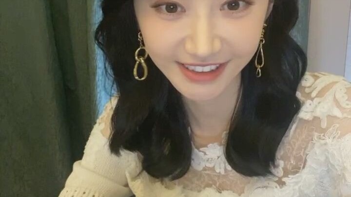 [Drama “Sitan”] [Live Stream] 20210328 Jing Tian’s Mukbang Live Show