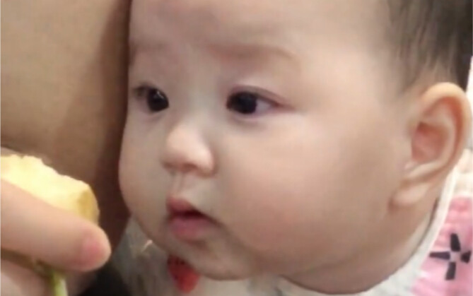 Con gái, con nhớ hôm nay bố đã làm gì với con không?