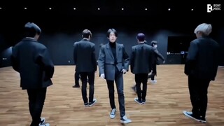 【نص】هل مهارات الرقص في هذا الملف ليست جيدة؟ ألقِ نظرة على رقصة الجماعية هذه