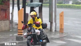 JD.com announced that it would pay social security for its delivery drivers, and the next second, Me