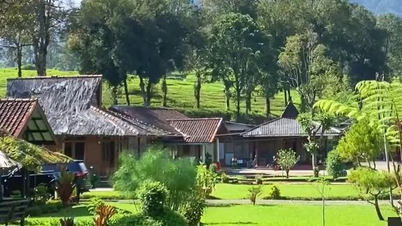 kalo ke bandung wajib nginep disini sih!!!