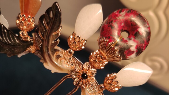 This is probably the most expensive hairpin I’ve ever made.