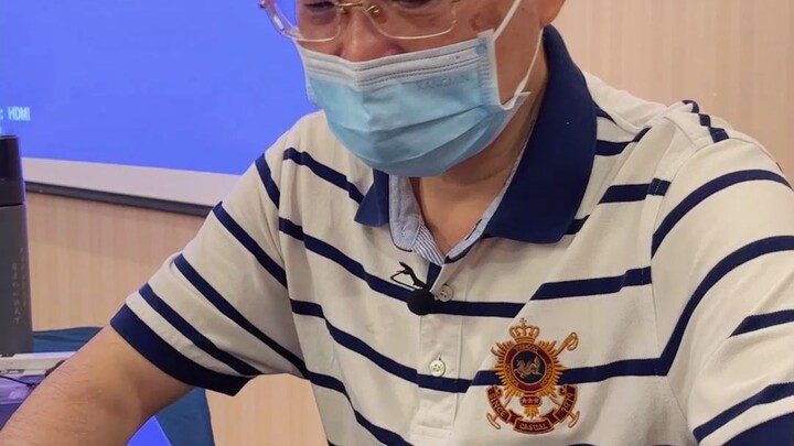 Medical Students’ Money-Saving Tips: When a Renowned TCM Doctor Wraps Up Class