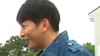 Saat Hong Kai mengenakan pakaian Xiao Lu, seluruh tubuhnya berubah, haha