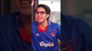 EL RUMI HOBI MAIN BOLA DI JALANAN, SENDAL JADI GAWANG!
