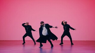 Trigger（特摄电视剧『特利迦奥特曼 新生代迪迦』片头曲）/ 佐久間貴生【舞蹈版】