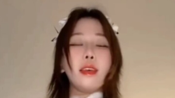 جيلا بيبي_بث مباشر للرقص