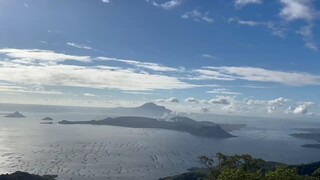 爱常觉亏欠,愿将来胜过往,加油[月亮]