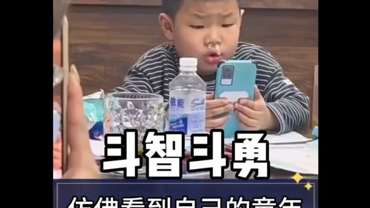 Anak kecil beradu akal dengan orang tua hanya untuk bermain ponsel, apakah ini sudah menjadi fenomen